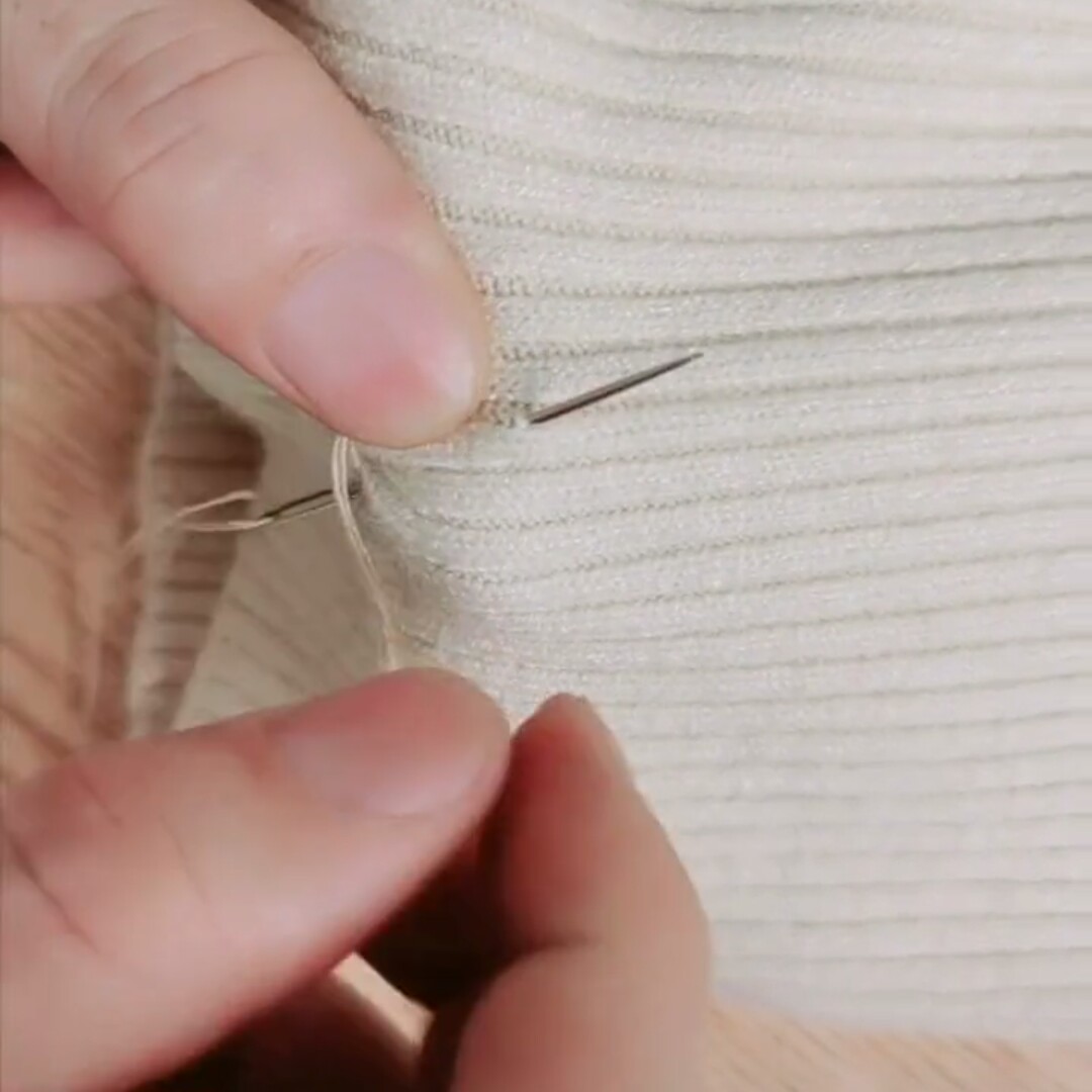 毛衣衣服短了改大妙招步骤,毛衣下摆太大怎么改小视频