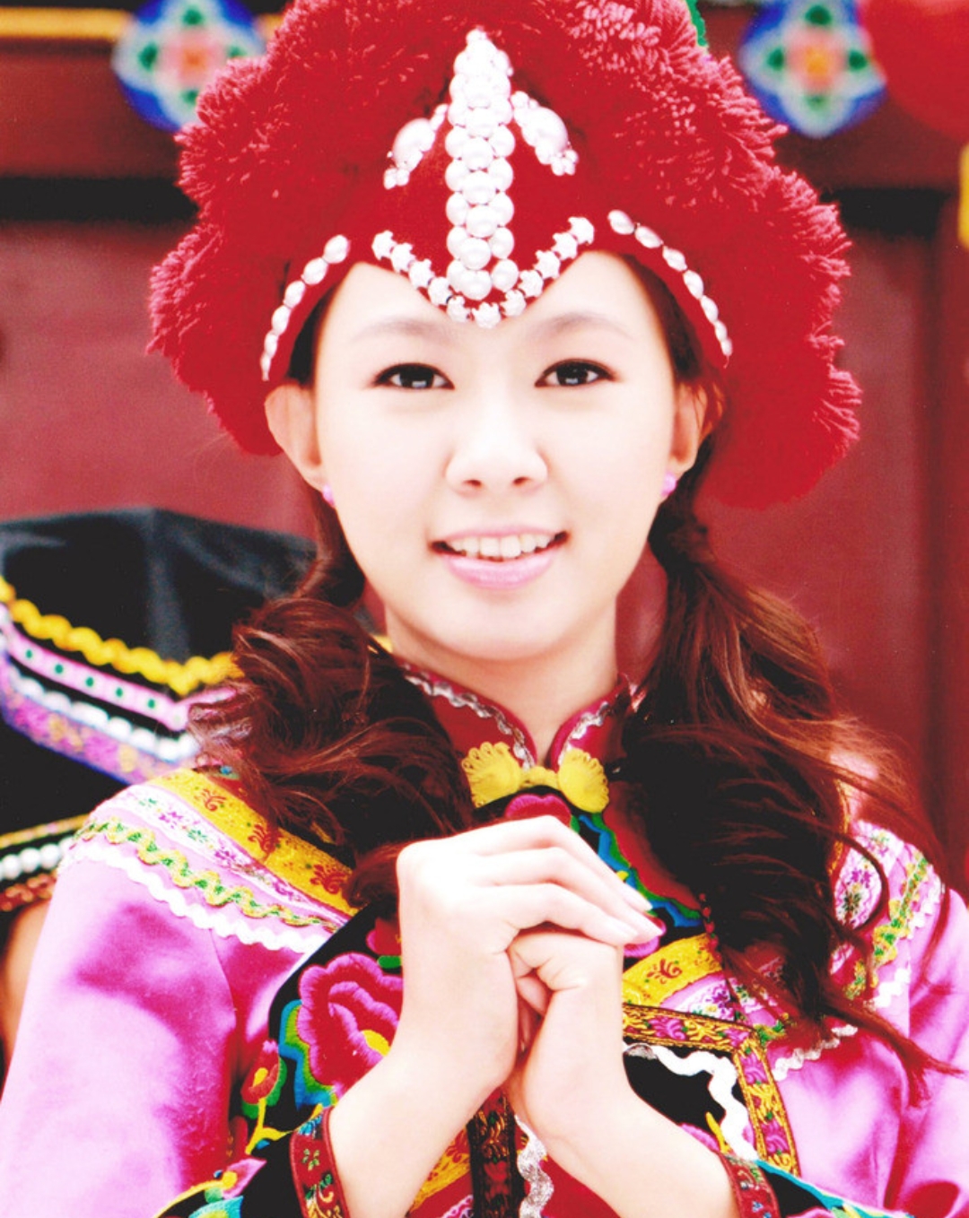 《爱情总在幻灭时最美》，卓依婷歌曲名串烧，也是一个凄美的故事