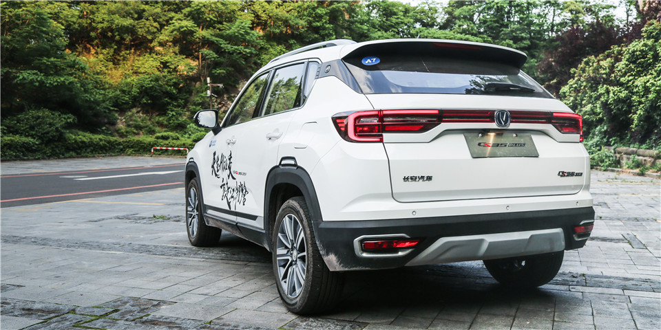 10万左右国产车suv推荐,10万预算想买一台suv有没有推荐的