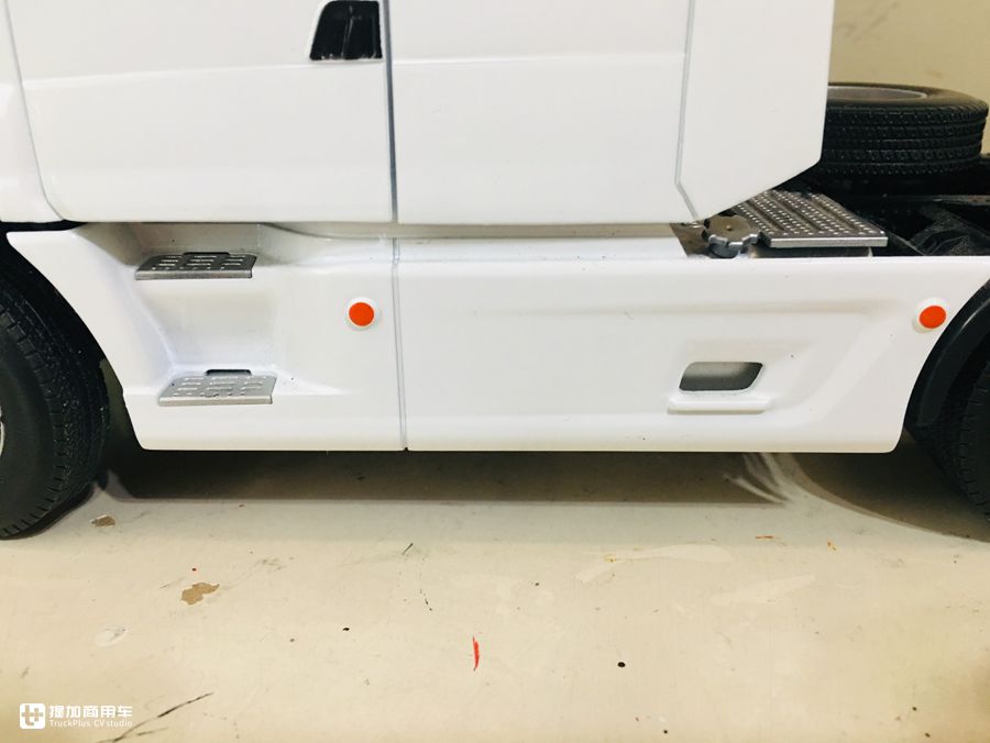 乘龙t7l600马力长头生活舱落地价,乘龙t7卡车最新款