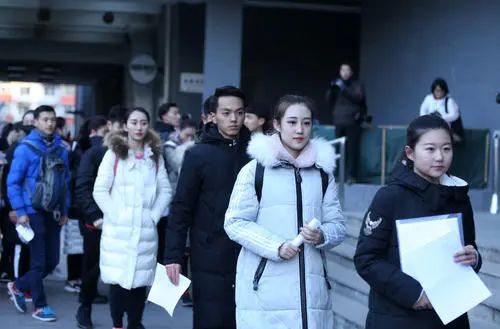 编导专业浙传和南艺比较,编导专业浙传和北电文化哪个好