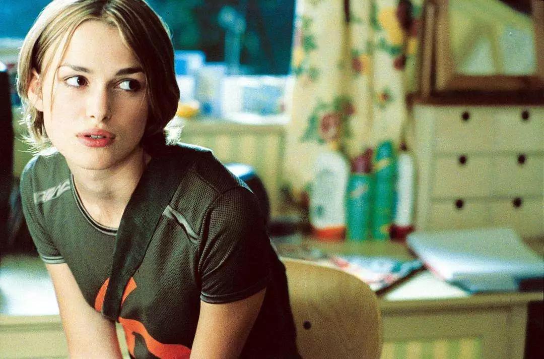 凯拉奈特莉惊艳了多少人盛世美颜,凯拉奈特莉平板身材