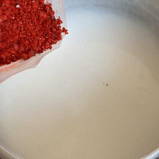 整个朋友圈都在刷《动森》，而我却爱上了在厨房刷锅