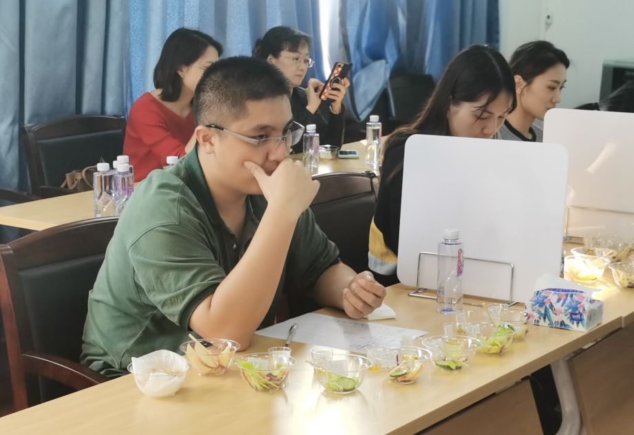 20位研究生告诉你，你家橄榄油真的够香吗？