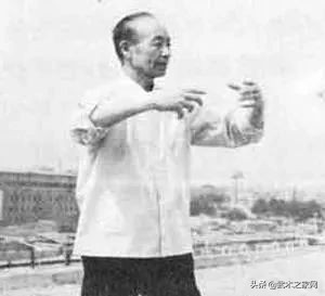 意拳浑圆式站桩视频,形意拳浑圆桩教学视频