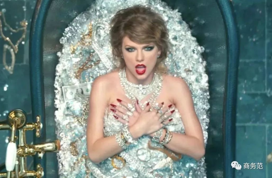 施华洛世奇镶钻表盘,表盘带钻施华洛世奇