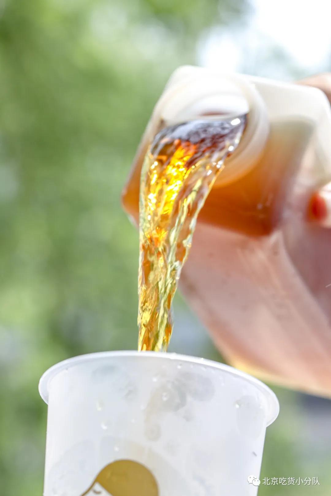 喜茶金菠萝图片,喜茶满杯金菠萝芝芝芒芒冰全糖