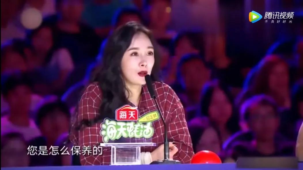 只穿高跟鞋的汪奶奶视频,只穿高跟鞋的汪奶奶多少岁