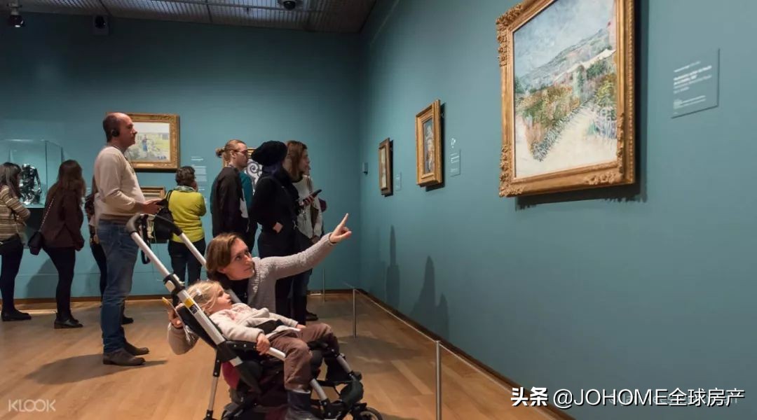 去了荷兰，168的我感觉自己像个霍比特人