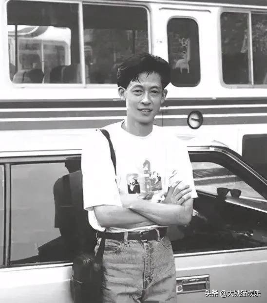 四位显老的男星各有各的心酸,4位靠实力孤独终老的男星