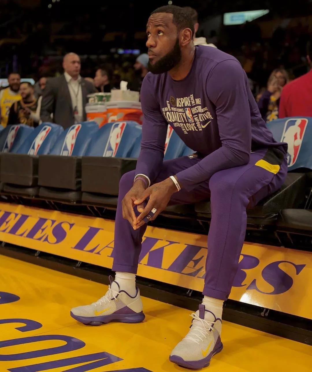 今年全明星赛球衣,全明星首发阵容2024球衣