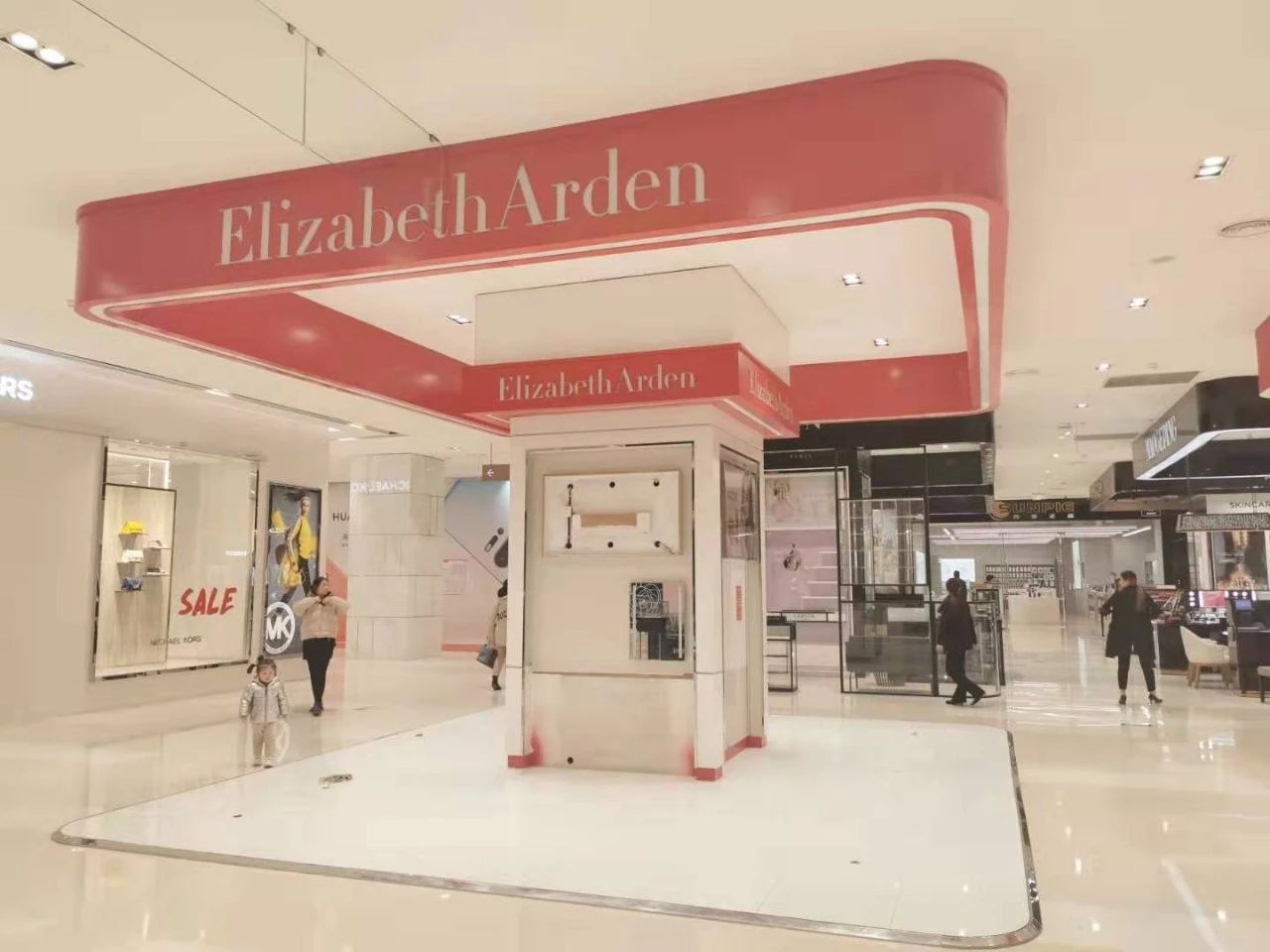 缇ゅ厜骞垮満闂簵,鎴愰兘iphone缇ゅ厜骞垮満