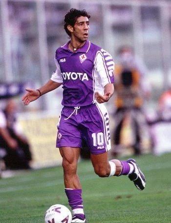 足坛十大领袖,足坛十大中场指挥官