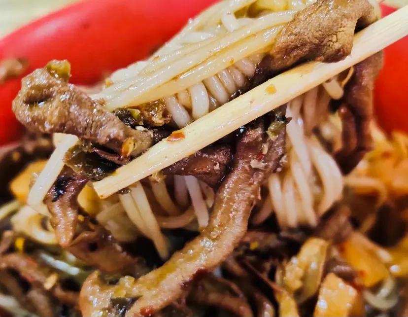 嗦粉人的快乐你体会到了吗美食,嗦粉人的快乐就是这么简单