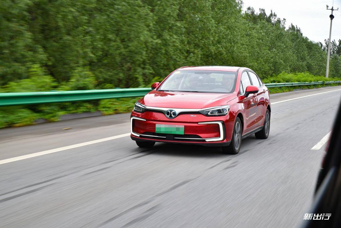 国产新能源车大横评,值得推荐的几款实用的电动车