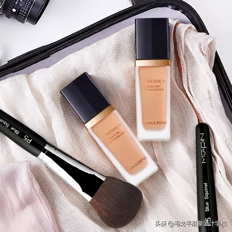 经常化妆长痘怎么办,长脸怎么从无效化妆变成有效化妆