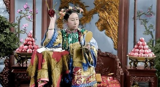 世界上最节俭的女人,世界上最败家女人