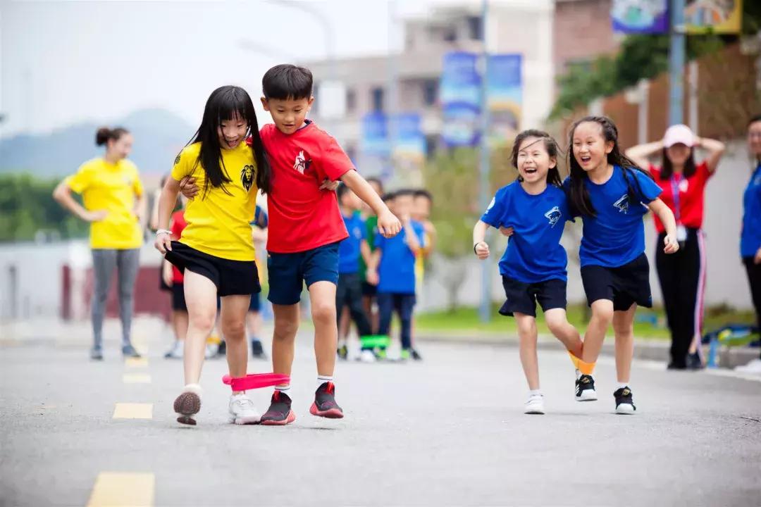 「免费探校」在耀华，学习成长为更好的自己！