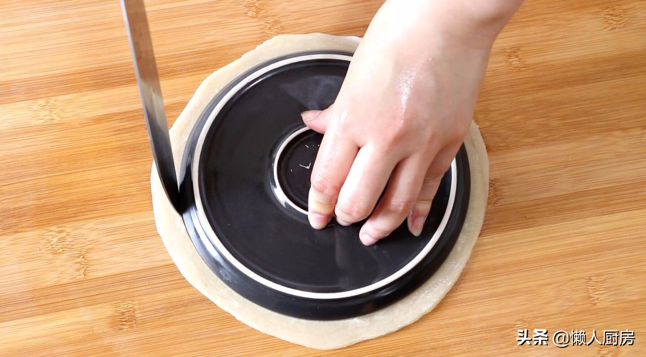 最简单的薄饼皮做法,薄饼的做法用什么面粉