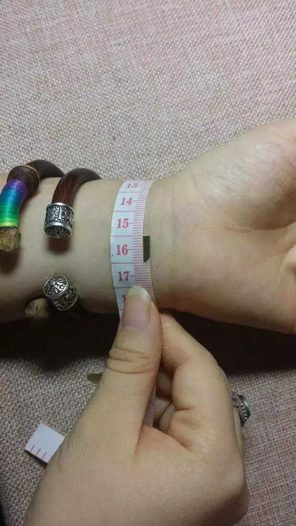 随便砍竹子做金箍棒,随便捡一节树枝雕刻木剑