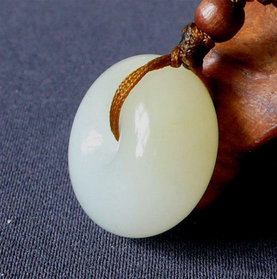 中国玉和西方玉的区别,中国玉文化与珠宝