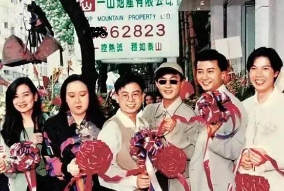 28年后《唐伯虎点秋香》配角一个比一个惨：瘫痪、早逝、妻离子散