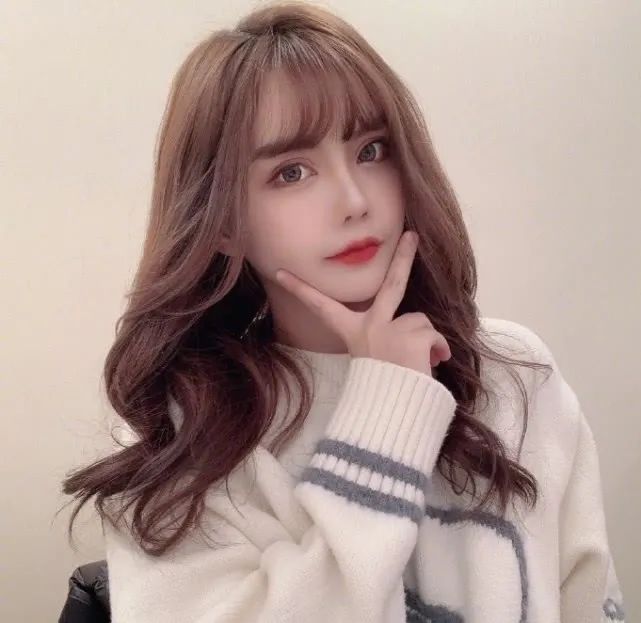 变形计杨桐网红现状,变形计戴眼镜杨桐现状