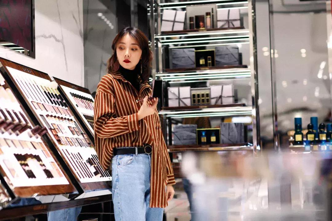 提升妆容精致度的化妆品,可以提升妆容质感的化妆品