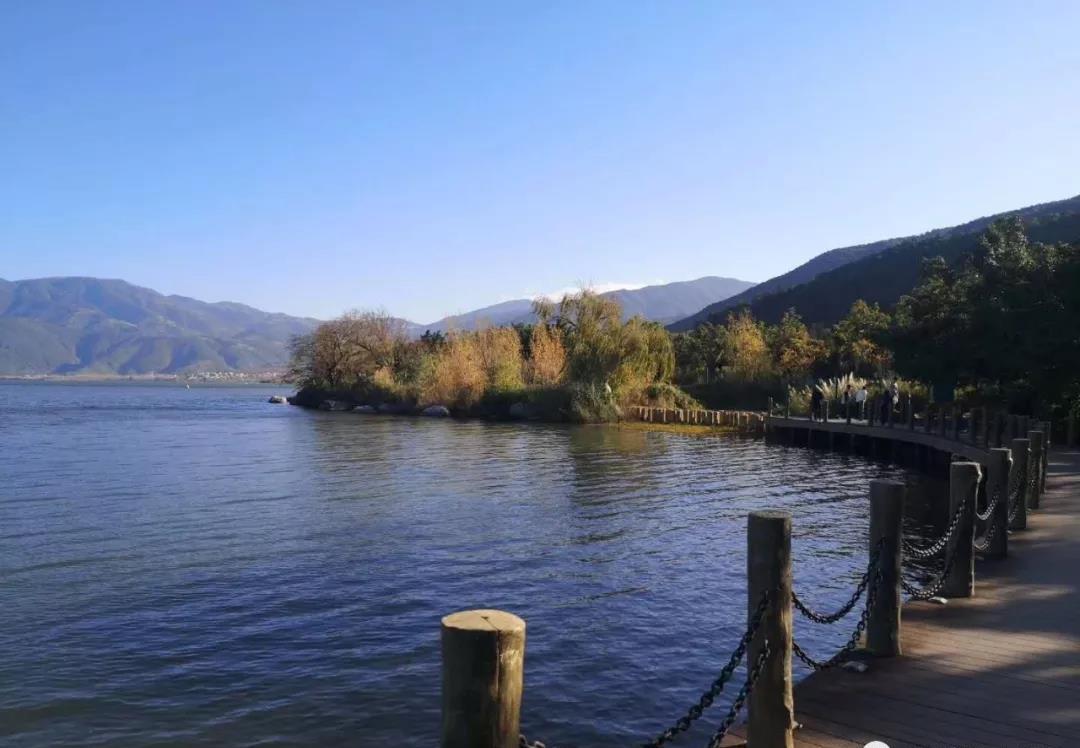 国庆旅游稻城亚丁自驾游最佳路线,国庆川西稻城亚丁风景区一日游