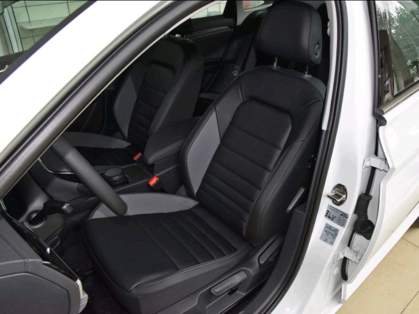 昂克赛拉思域卡罗拉速腾怎么选择,卡罗拉速腾朗逸怎么选择