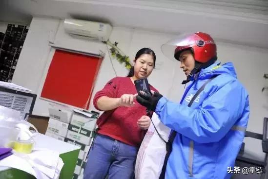 辛苦工作辛酸画面,美团外卖员辛苦视频