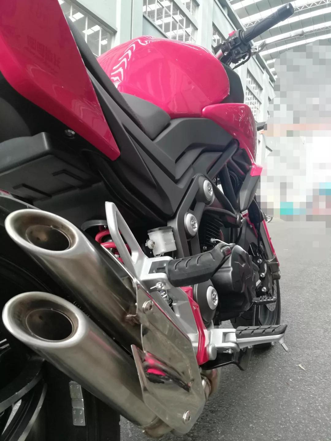 小排量单摇臂街车,大排量单摇臂街车