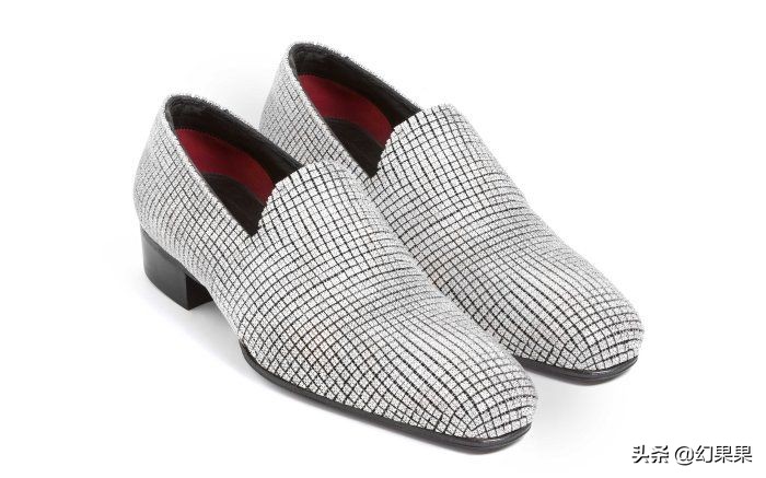 世界上最贵的nike鞋子,世界上最贵的篮球鞋子