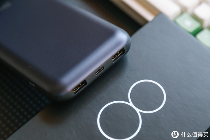 iphone无线充电适用哪些型号,iphone数据线和充电头推荐