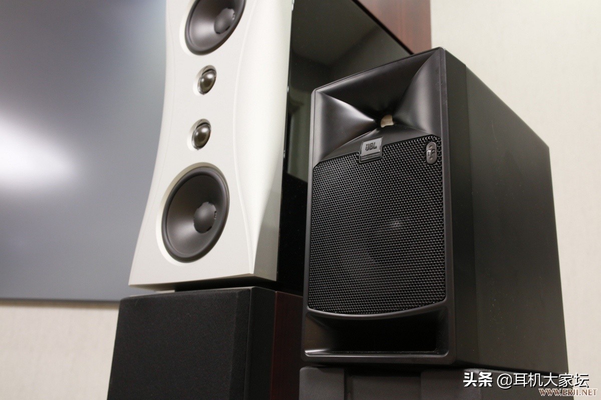 jbl705p音箱测试,监听音箱jbl705