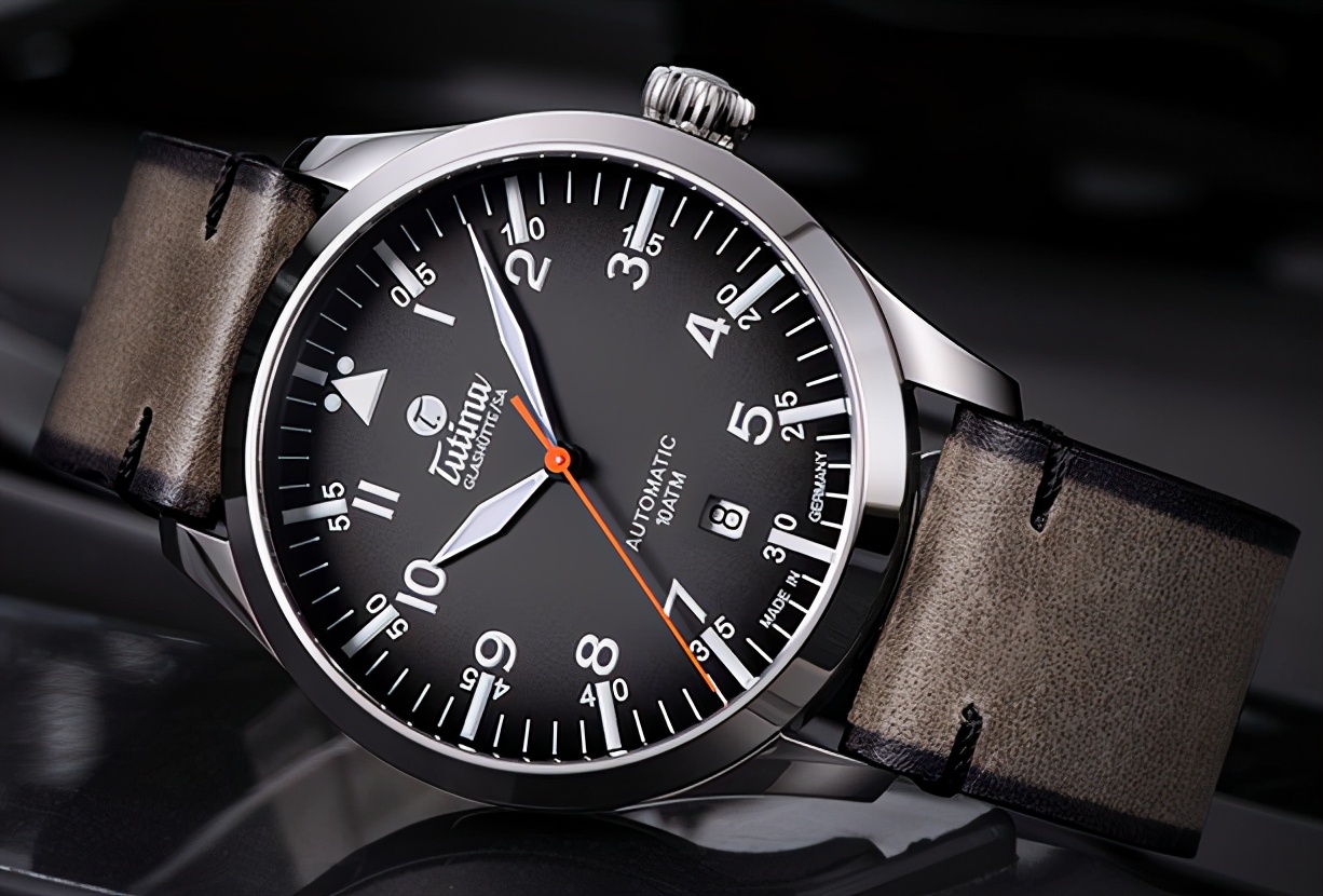 德表瑞表,瑞表好还是德表好