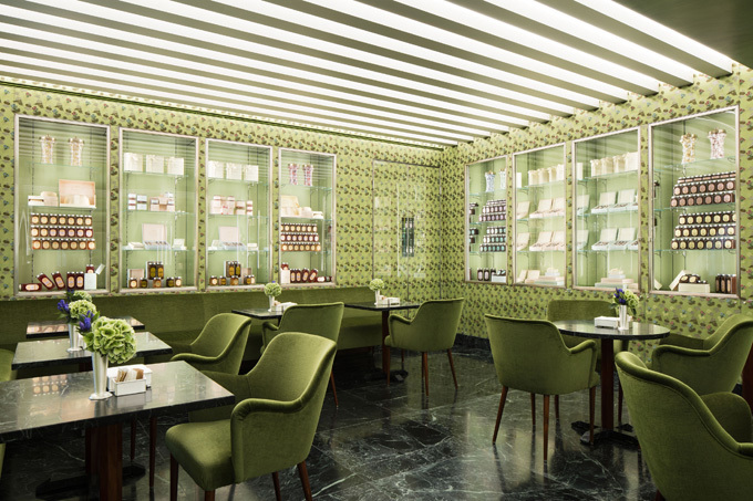 开咖啡馆的小确幸，奢侈品牌也要有