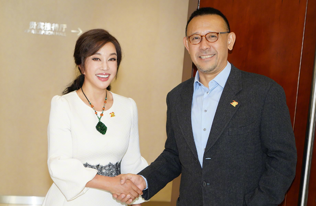 刘晓庆陈佩斯多年重聚,刘晓庆和朱时茂结局