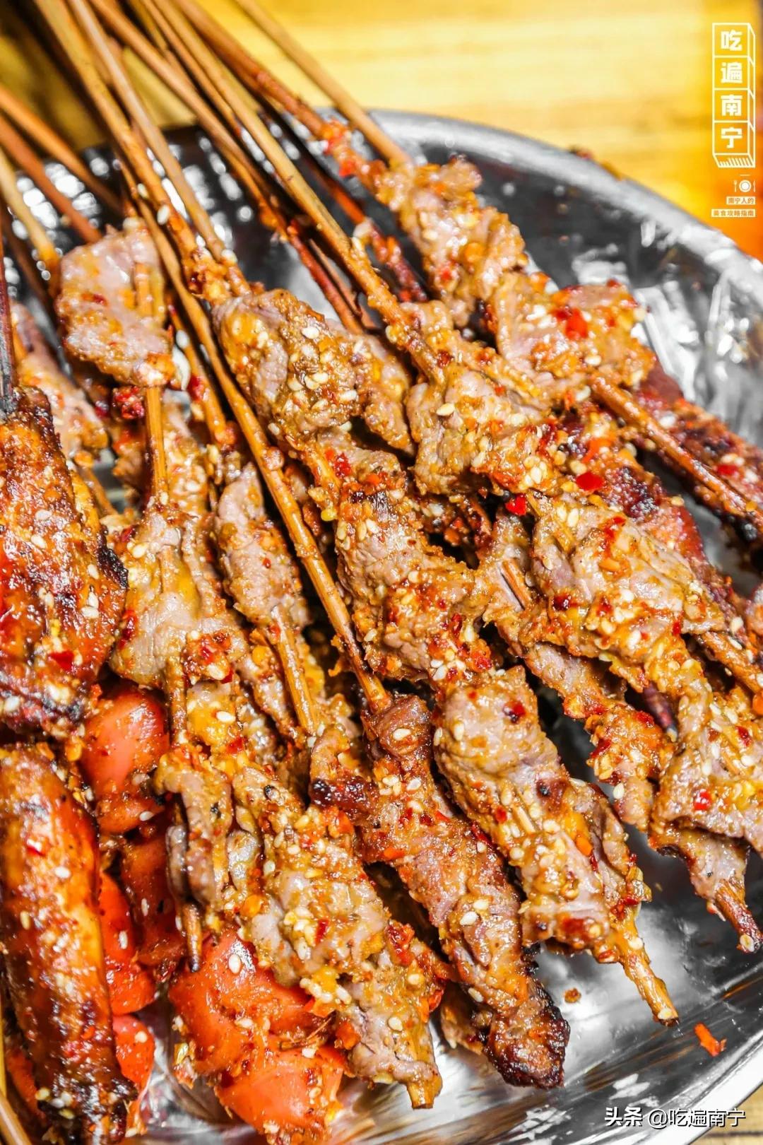 南宁东盟商务区烧烤摊,南宁2021烧烤店铺排行榜前十名