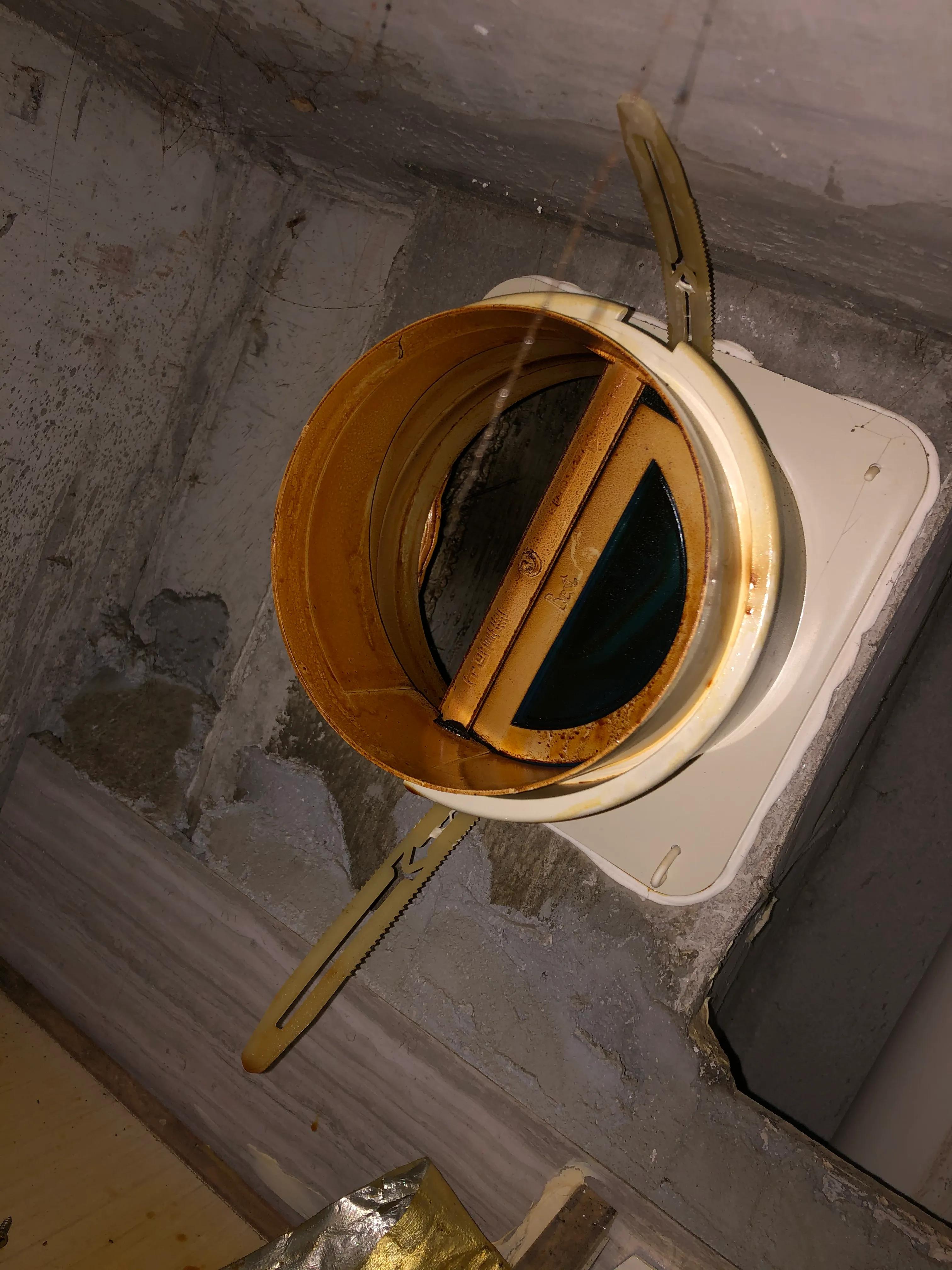 厨房总能闻见别人家饭菜味,厨房能闻到别人家油烟是谁的问题