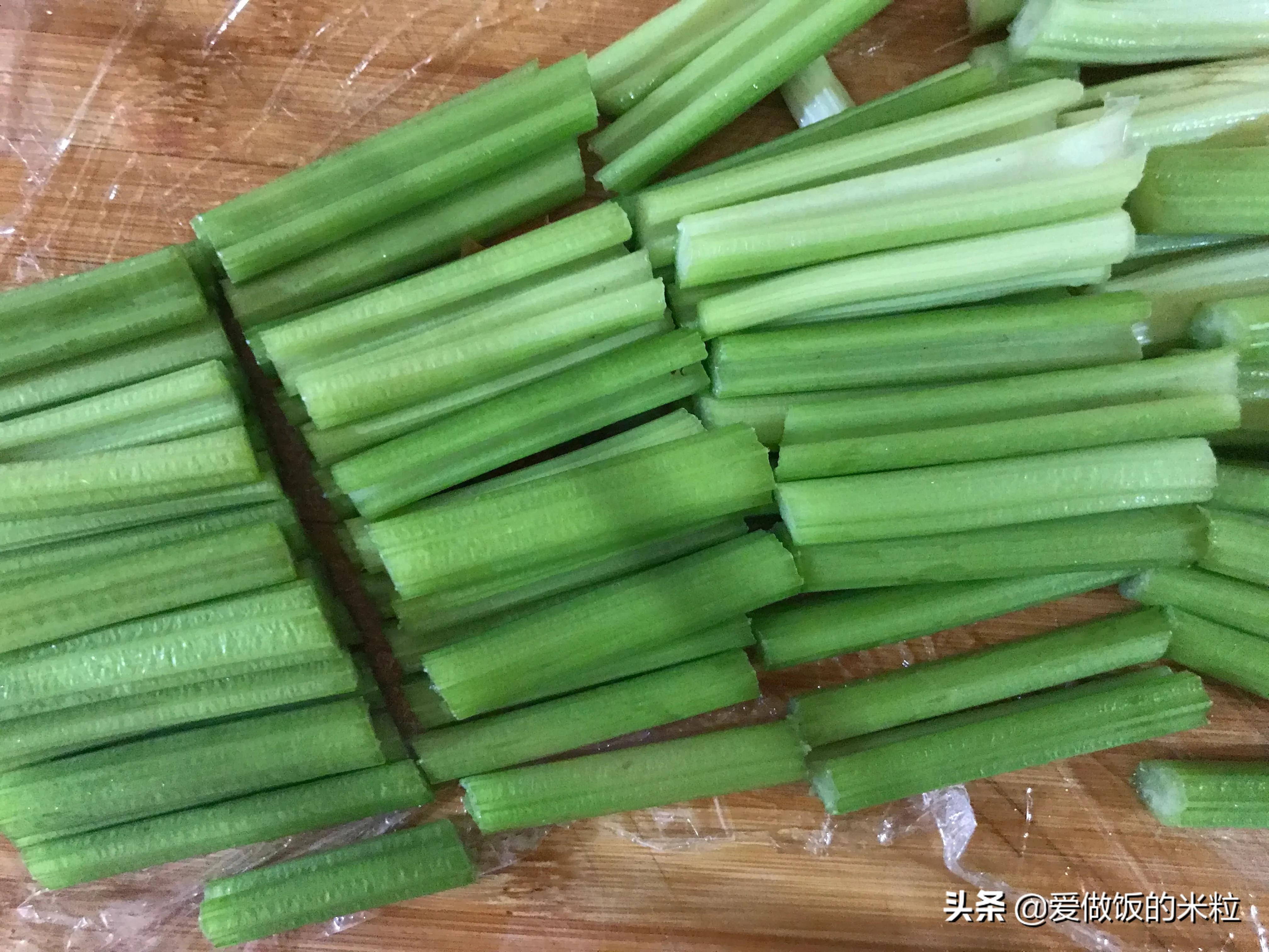 只需一晚就能腌制的泡菜,自制泡菜水最佳配方小作坊