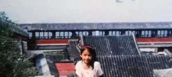 本溪人小时候穿过的爆款，太时髦了！你穿过几件？