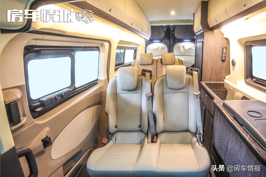 全顺3.0t汽油版房车自动挡,新全顺房车升顶版19.98万