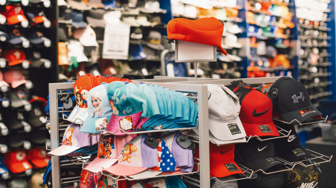 美国东部奥特莱斯购物实拍,美国奥特莱斯购物攻略皮鞋