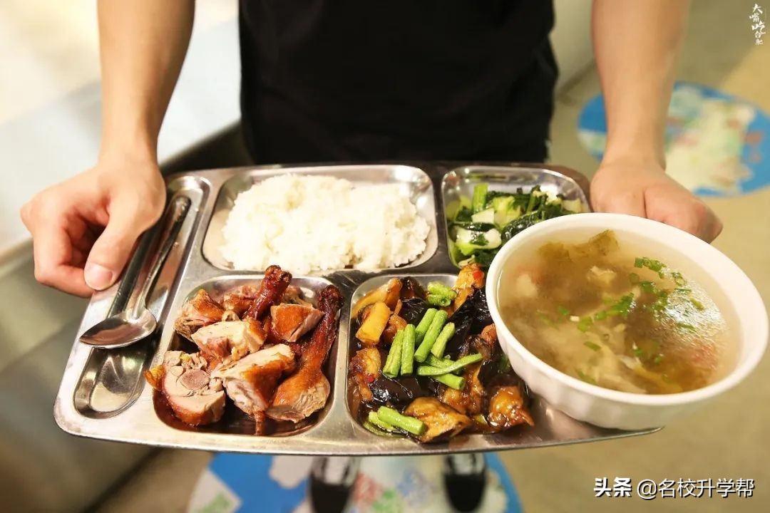 合肥一中为什么比六中八中厉害,合肥一中六中八中有几个校区