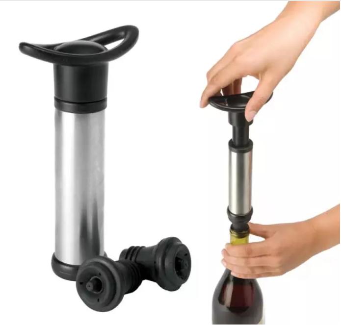 葡萄酒放久了变酸还能喝吗,葡萄酒放久有沉淀物还能喝么