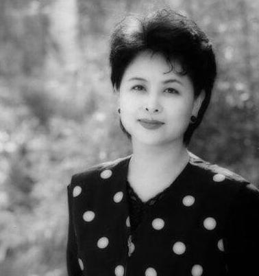 张绍刚肖晓琳撒贝宁今日说法,《今日说法》肖晓琳开场白