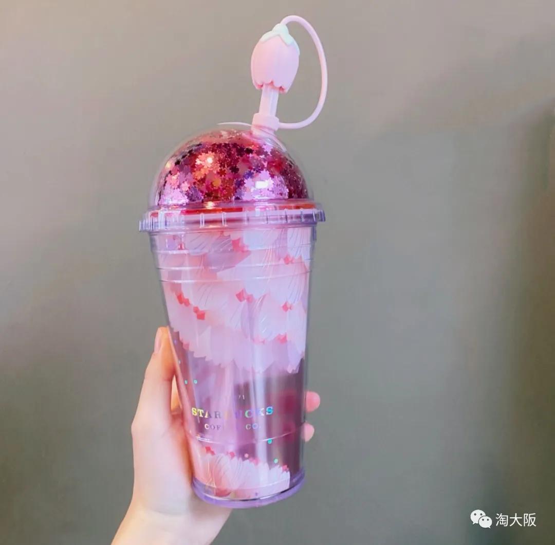 中日樱花限定大PK！猫咪杯、毛绒手袋，中国星爸爸又一次逆袭？