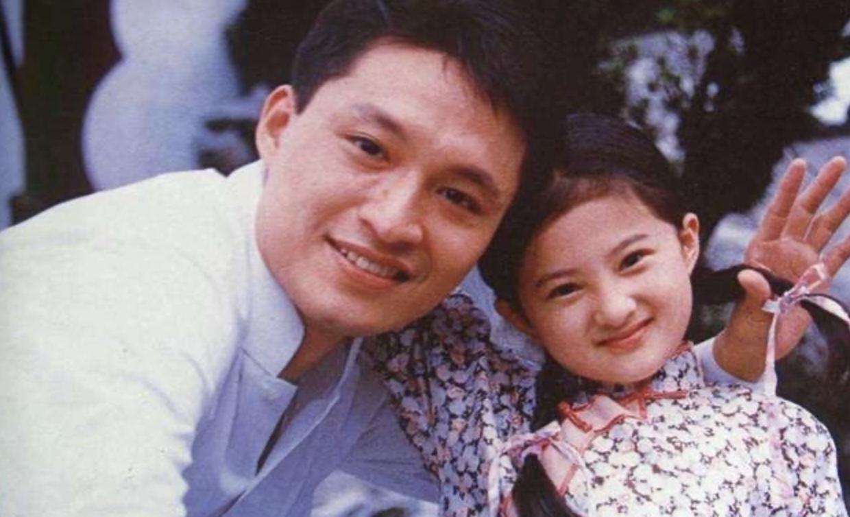 巅峰期突然隐退十位歌手,巅峰突然退圈的明星