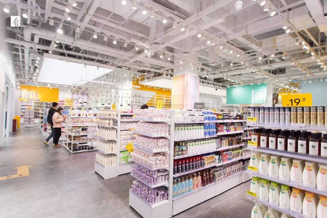 壕占800㎡+的KKV落户天津，「集装箱」式淘货圣地，逛到停不下来